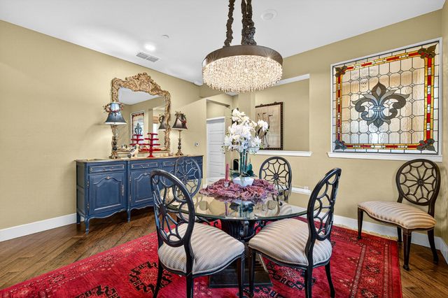 7048 Orbital Ln, Roseville, CA 95747