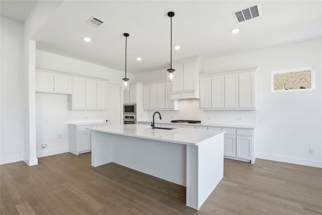 7432 Wayward Wind Way, Fort Worth, TX 76109