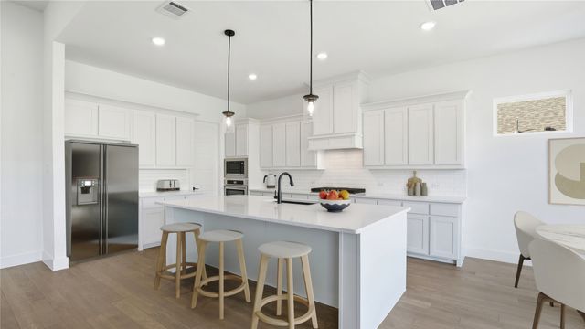 7432 Wayward Wind Way, Fort Worth, TX 76109