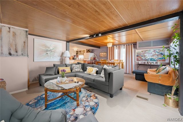 1621 Hwy 95 37, Bullhead City, AZ 86442