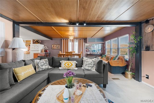 1621 Hwy 95 37, Bullhead City, AZ 86442