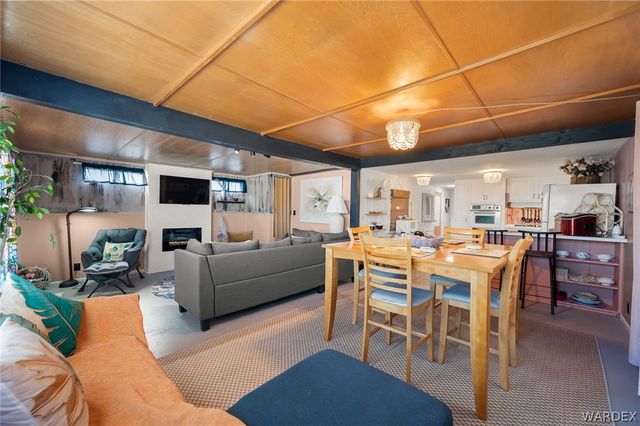 1621 Hwy 95 37, Bullhead City, AZ 86442