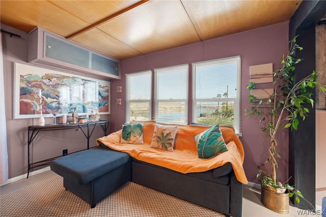 1621 Hwy 95 37, Bullhead City, AZ 86442