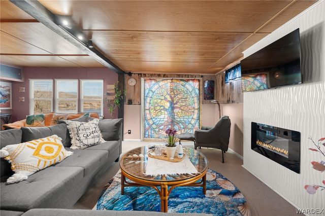 1621 Hwy 95 37, Bullhead City, AZ 86442