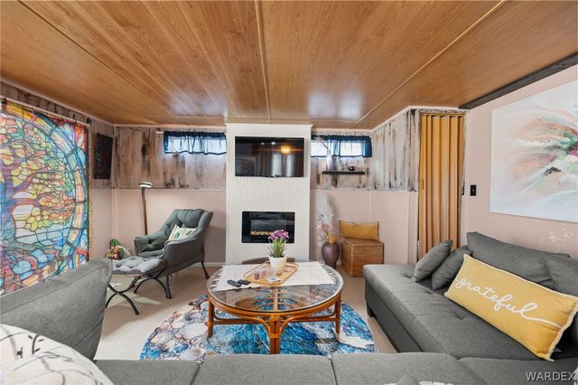 1621 Hwy 95 37, Bullhead City, AZ 86442