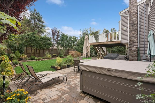 2919 Bond Drive, Merrick, NY 11566