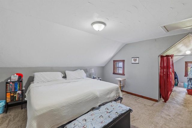 313 PROSPECT AVENUE, Oshkosh, WI 54901