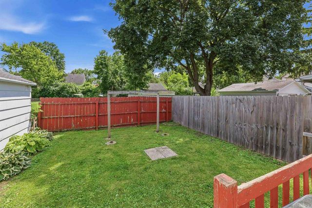 313 PROSPECT AVENUE, Oshkosh, WI 54901
