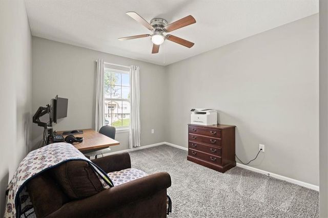 12705 Applewood Drive, Grandview, MO 64030