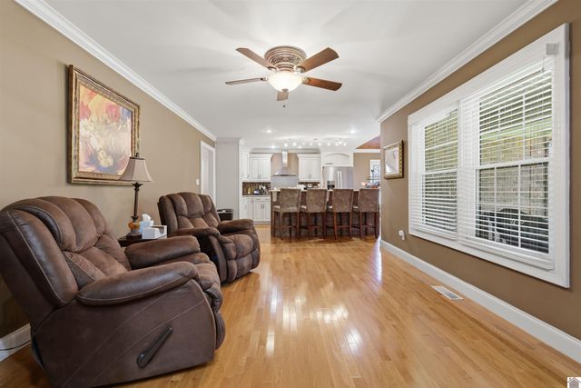 131 Matthew Drive, Paducah, KY 42001
