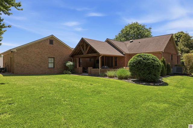 131 Matthew Drive, Paducah, KY 42001
