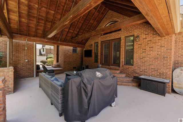 131 Matthew Drive, Paducah, KY 42001