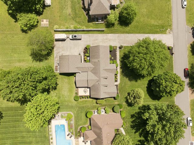 131 Matthew Drive, Paducah, KY 42001