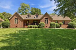 131 Matthew Drive, Paducah, KY 42001