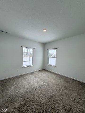 1184 Lakeshore Drive, Greenwood, IN 46143