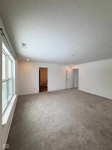 1184 Lakeshore Drive, Greenwood, IN 46143