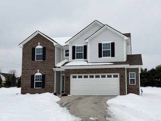 1184 Lakeshore Drive, Greenwood, IN 46143