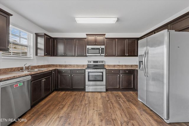 7119 Forest Willow Lane, Corryton, TN 37721