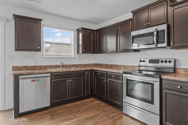 7119 Forest Willow Lane, Corryton, TN 37721