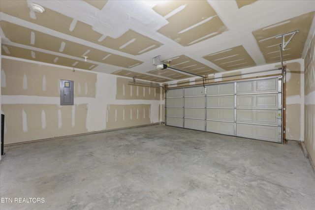 7119 Forest Willow Lane, Corryton, TN 37721