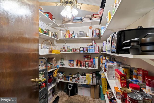 945 MANATAWNA AVE, Philadelphia, PA 19128