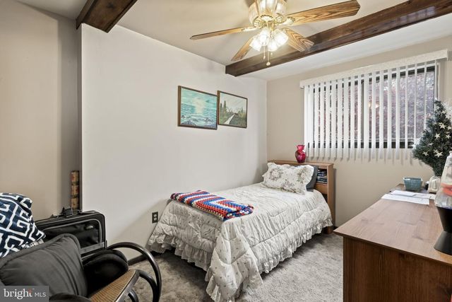 945 MANATAWNA AVE, Philadelphia, PA 19128