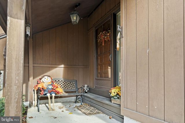 945 MANATAWNA AVE, Philadelphia, PA 19128