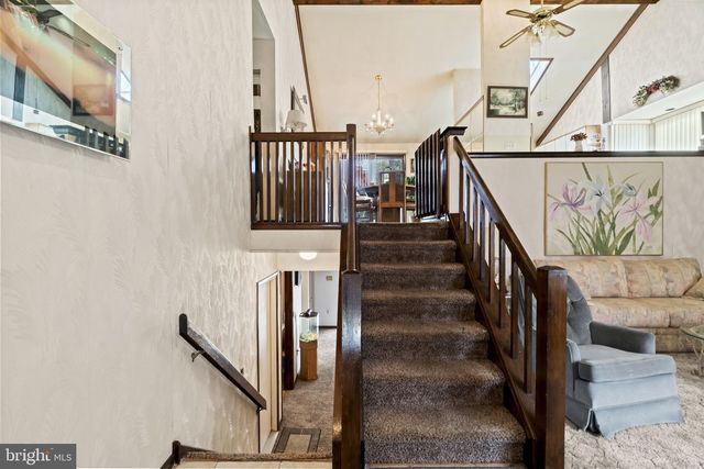 945 MANATAWNA AVE, Philadelphia, PA 19128