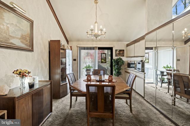 945 MANATAWNA AVE, Philadelphia, PA 19128