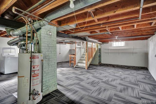 1029 Cora Street, Wyandotte, MI 48192