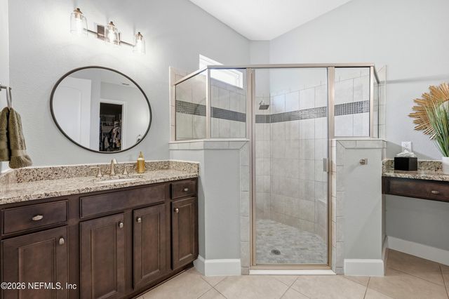 8633 MABEL Drive, Jacksonville, FL 32256