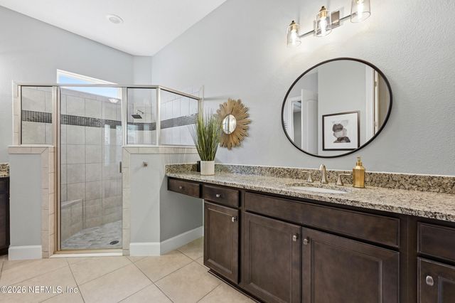 8633 MABEL Drive, Jacksonville, FL 32256