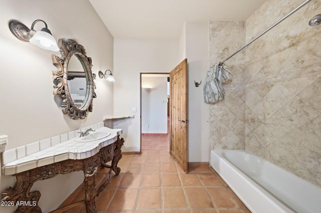 8180 E DOVE VALLEY Road, Scottsdale, AZ 85266