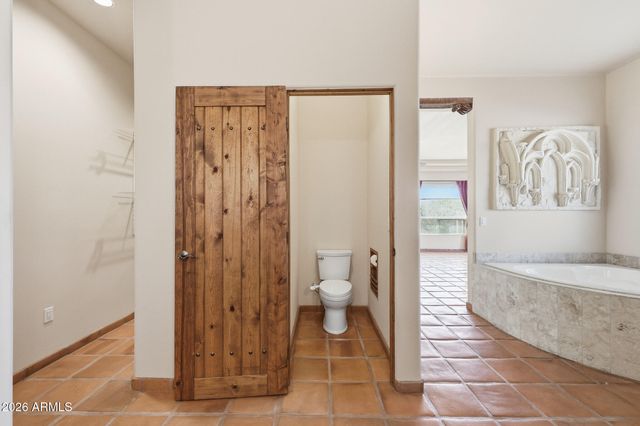 8180 E DOVE VALLEY Road, Scottsdale, AZ 85266