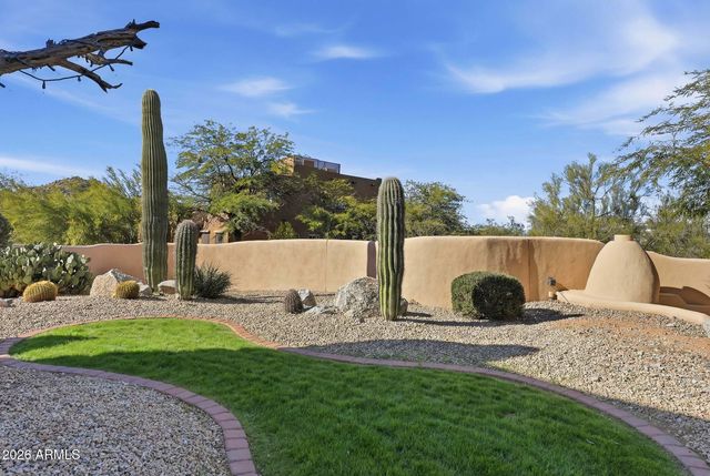 8180 E DOVE VALLEY Road, Scottsdale, AZ 85266