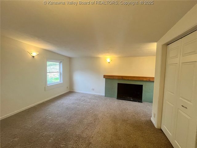 118 Oak Street, Dunbar, WV 25064