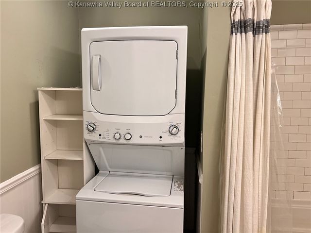 118 Oak Street, Dunbar, WV 25064