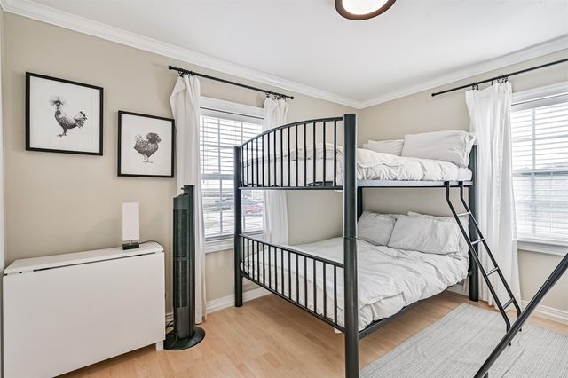 4622 Bayou Lane, Hitchcock, TX 77563