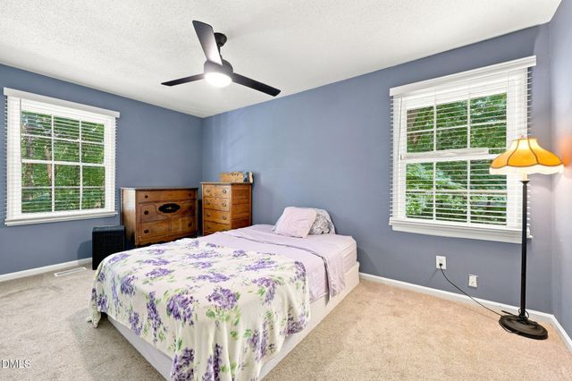 8718 Rollingwood Road, Chapel Hill, NC 27516