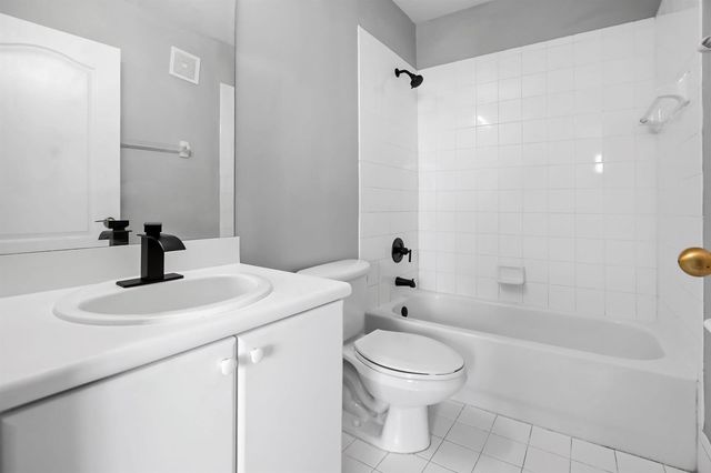 2019 Shoma Drive 178, Royal Palm Beach, FL 33414