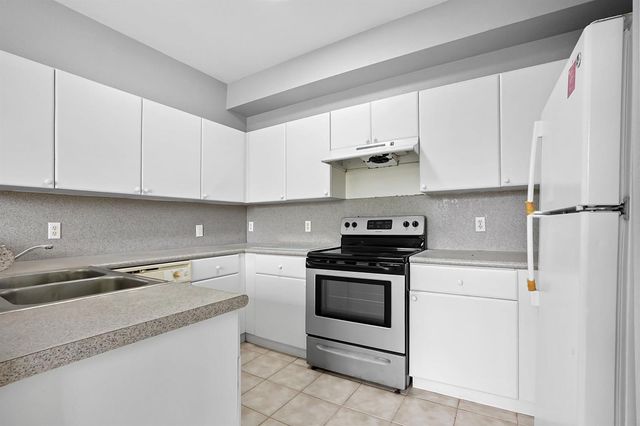 2019 Shoma Drive 178, Royal Palm Beach, FL 33414