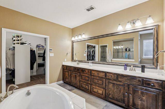 2217 Gulfstream Drive, Little Elm, TX 75068