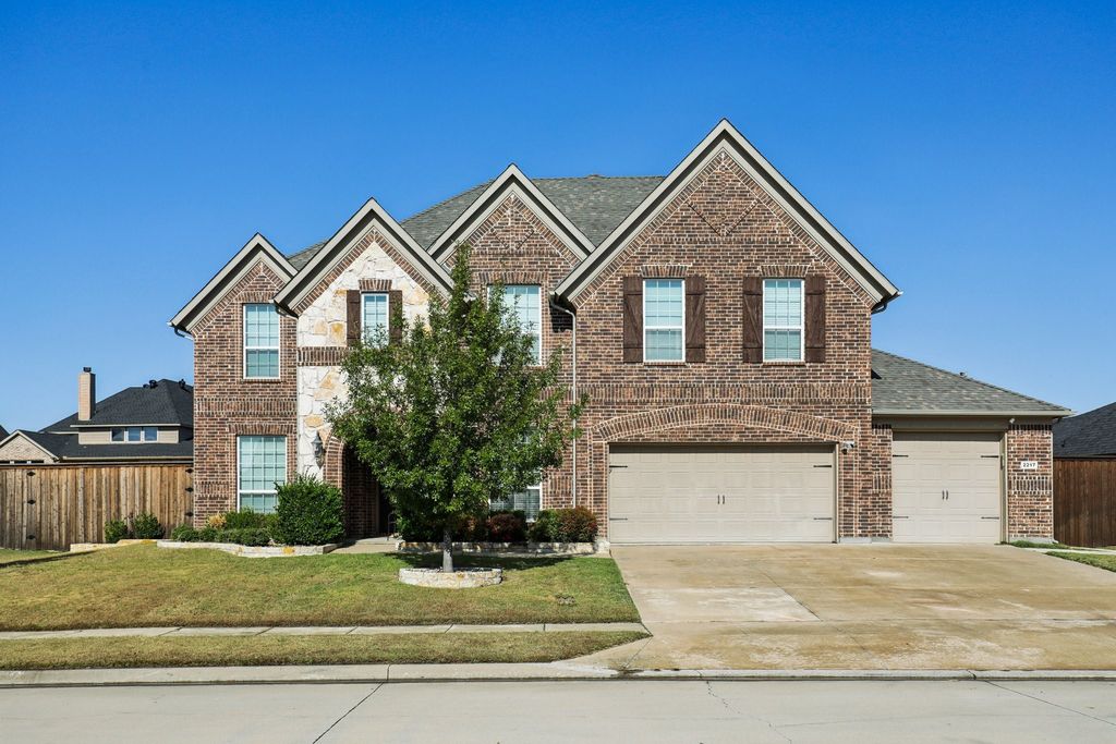 2217 Gulfstream Drive, Little Elm, TX 75068