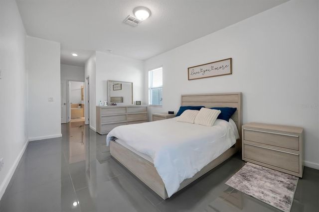 17094 GATHERING PLACE CIRCLE, Clermont, FL 34711