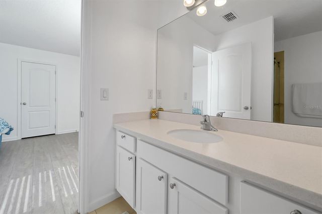 17094 GATHERING PLACE CIRCLE, Clermont, FL 34711