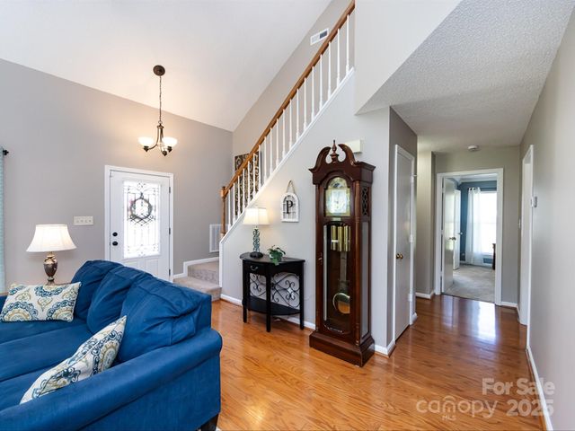 14025 Pytchley Lane, Charlotte, NC 28273