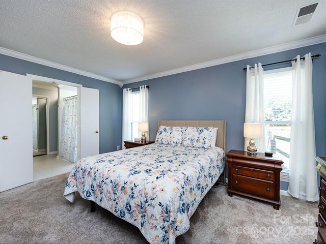 14025 Pytchley Lane, Charlotte, NC 28273