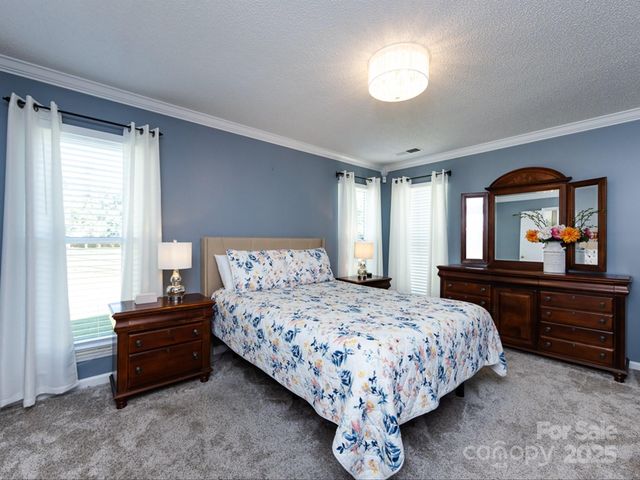 14025 Pytchley Lane, Charlotte, NC 28273