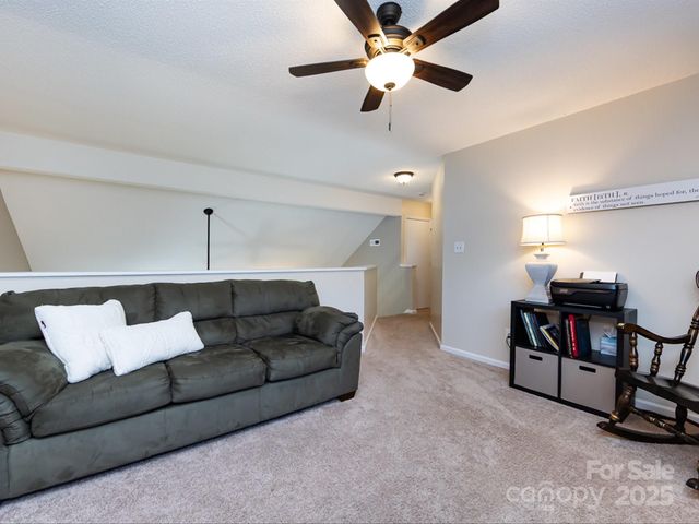 14025 Pytchley Lane, Charlotte, NC 28273