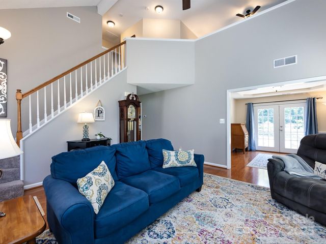 14025 Pytchley Lane, Charlotte, NC 28273